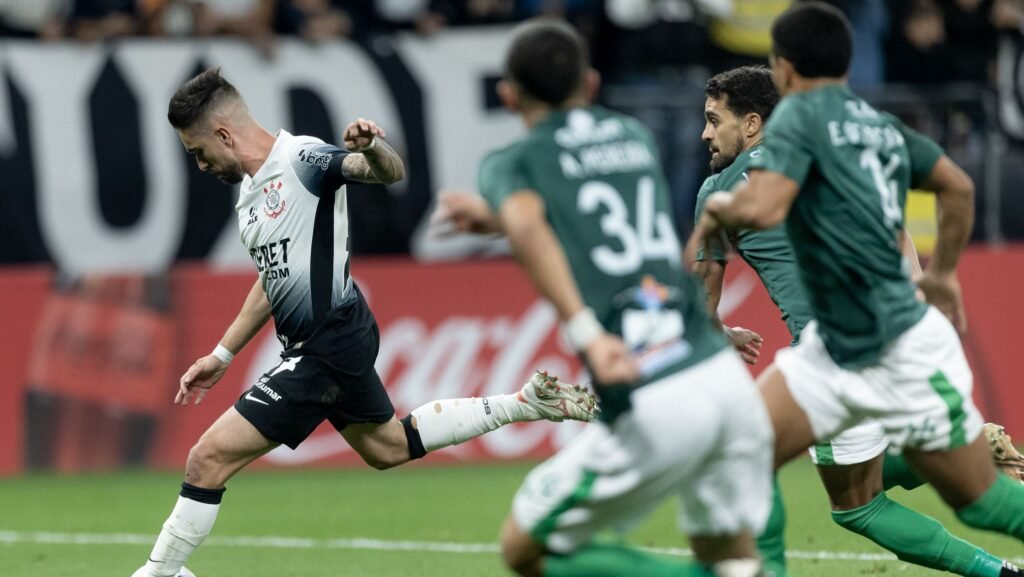 Corinthians mantém invencibilidade contra o Racing-URU Corinthians mantem invencibilidade contra o Racing URU