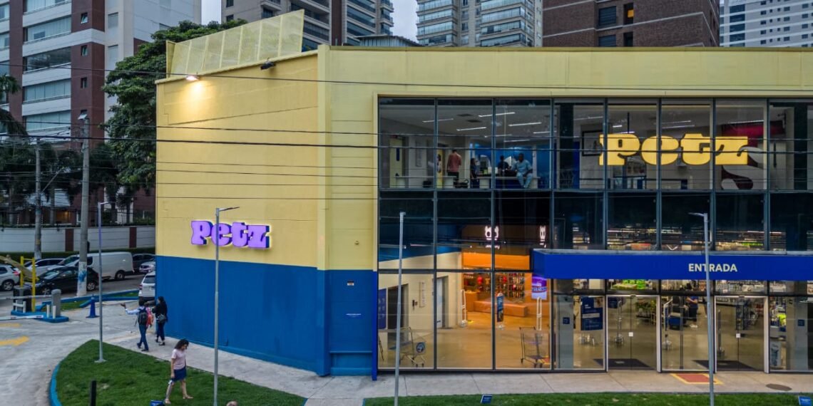 Petz (PETZ3): Cade deve aprovar fusão da empresa com Cobasi nesta semana